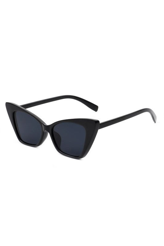 RETRO SQUARE CAT EYE SUNGLASSES