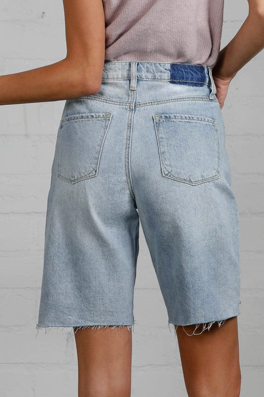 HIGH RISE BOTTOM HEM DISTRESSED BERMUDA SHORTS