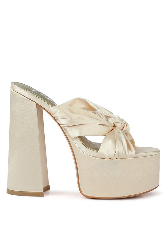 KNOTTED CHUNKY PLATFORM HEELS