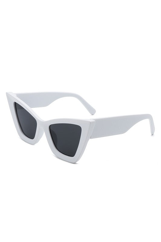 SQUARE RETRO CAT EYE SUNGLASSES