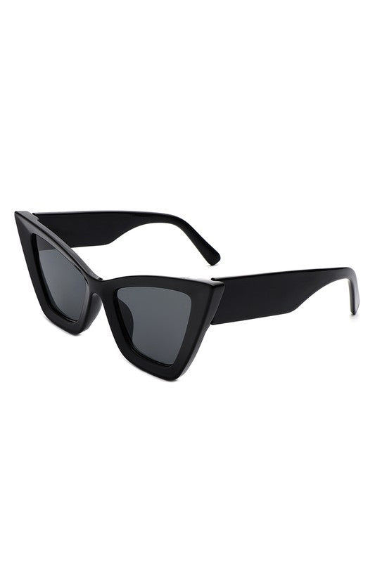 SQUARE RETRO CAT EYE SUNGLASSES