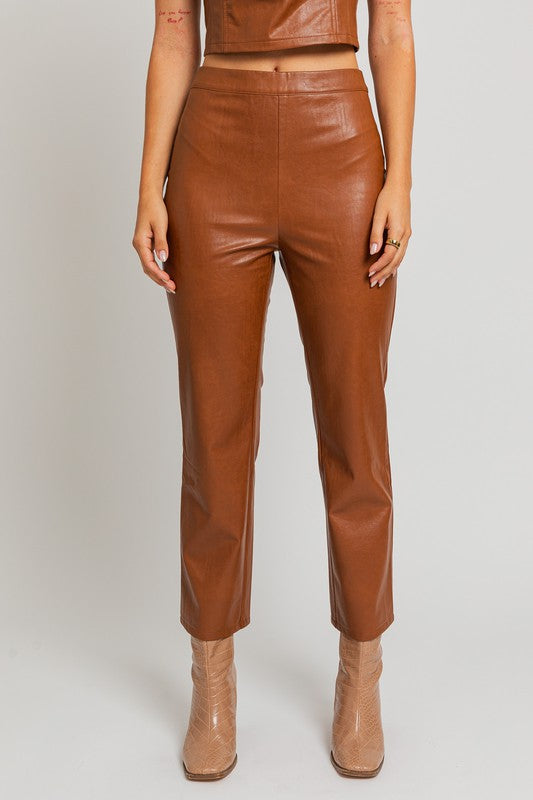 LEATHERETTE ANKLE LENGTH  PANTS