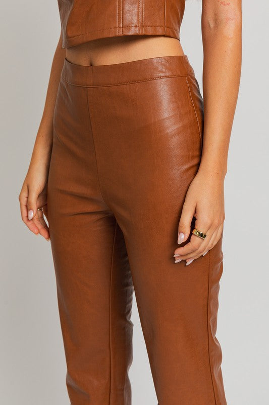 LEATHERETTE ANKLE LENGTH  PANTS