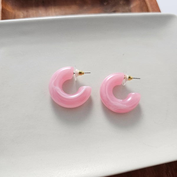 NON CLOSURE CIRCULAR EARRINGS