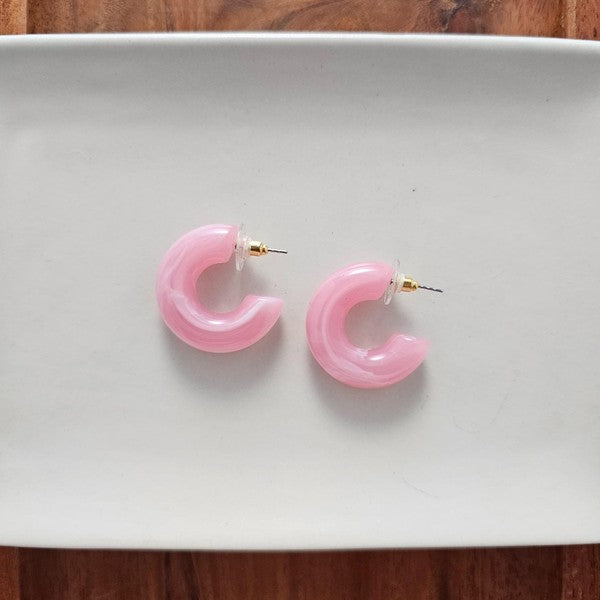 NON CLOSURE CIRCULAR EARRINGS